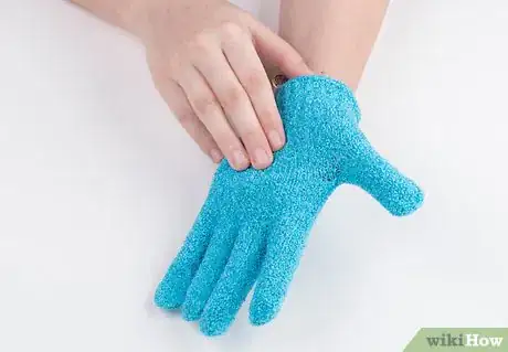 Image titled Use Exfoliators Step 1
