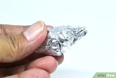 Image titled Make a Chocolate Bouquet Step 17