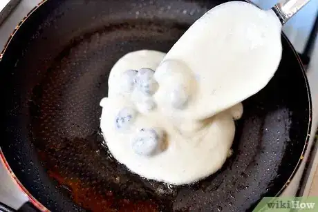 Image titled Make Blackberry Pancakes Step 12