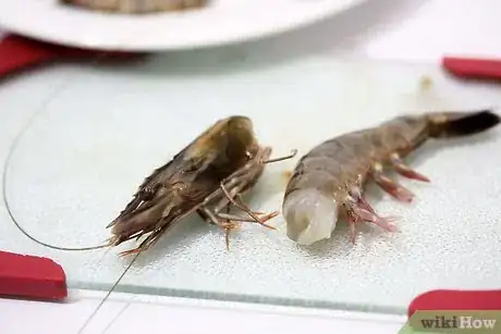 Image titled Clean Prawns Step 5