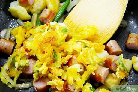 Image titled Use Leftover Latkes Step 4