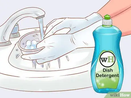 Image titled Treat Chlamydiosis in Lories and Lorikeets Step 14