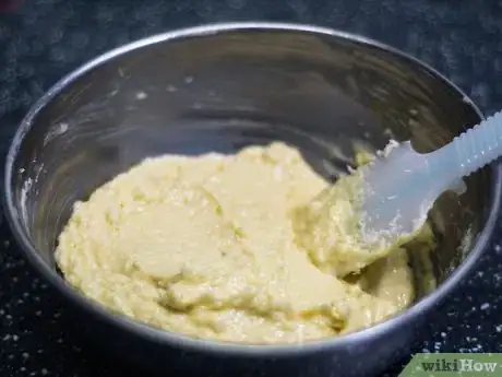 Image titled Make Coconut Cheesecake Bars Step 7