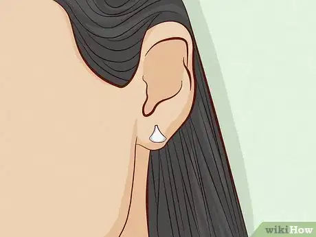 Image titled Wear Minimalist Jewelry Step 8