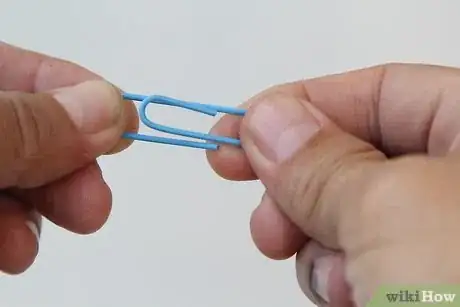 Image titled Make a Videotape Rewinder Step 3