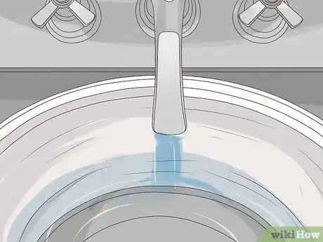 Image titled Let Your Slow Cooker Clean Itself Step 1