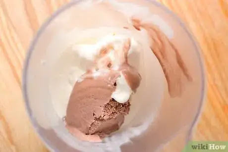 Image titled Make a Homemade Friendly's Friend‐Z Step 4