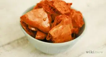 Make Honeycomb in Cadbury Crunchie