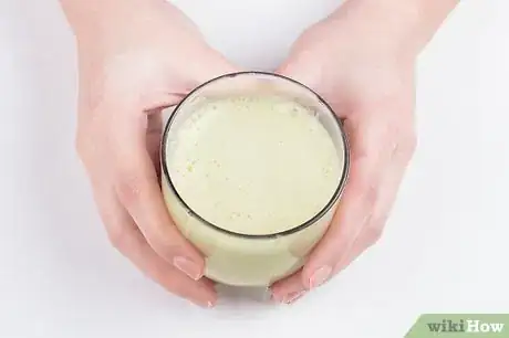 Image titled Make a Low Calorie Smoothie Step 10