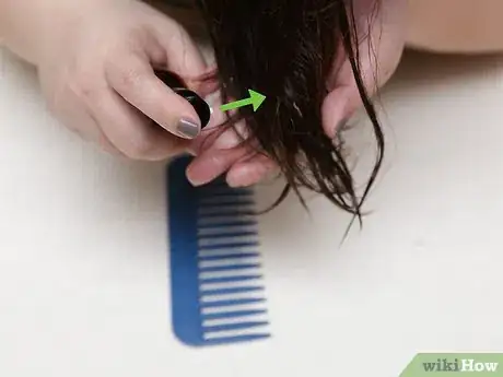 Image titled Deal With Frizzy Hair Step 5