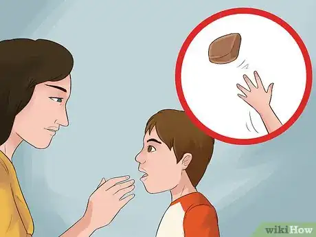 Image titled Survive a Coyote Attack Step 6