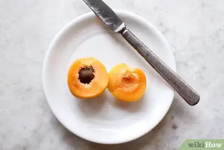 Image titled Select and Store Apricots Step 6