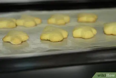 Image titled Make Christmas Tree Cookies Step 28
