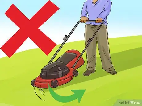 Image titled Mow a Lawn Professionally Step 8