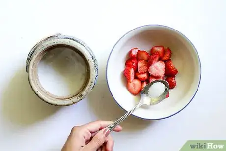 Image titled Serve Strawberries and Cream Step 2