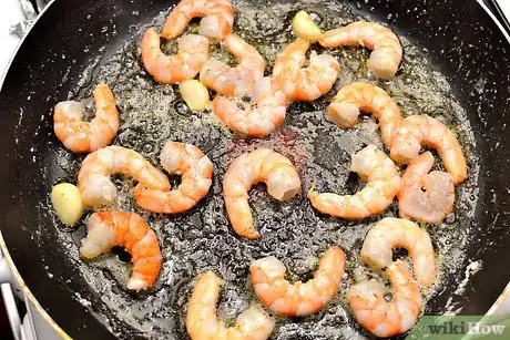 Image titled Make Shrimp Alfredo Step 9