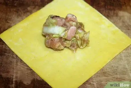 Image titled Make Wonton Soup Step 8