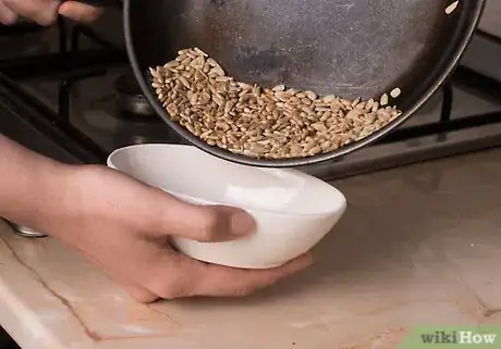 Image titled Toast Sunflower Seeds Step 15