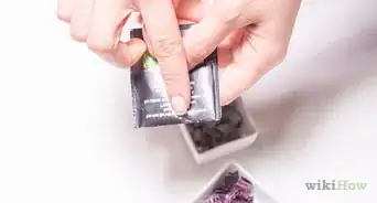 Choose Fixatives for Making Potpourri