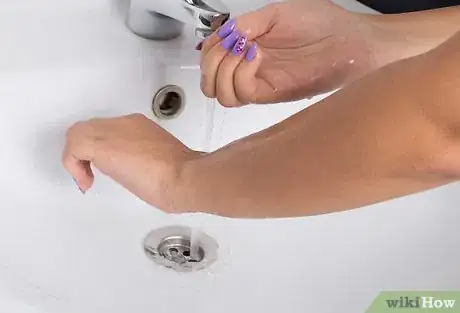 Image titled Remove Hair from the Arms Step 9