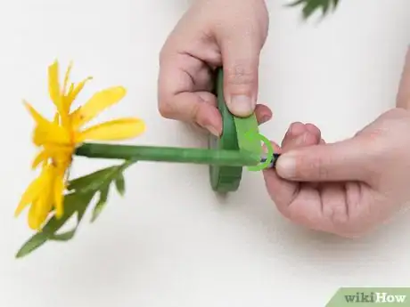 Image titled Make Flower Pens Step 6