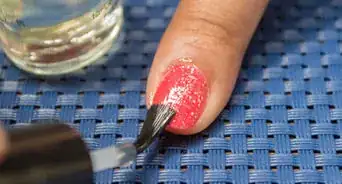 Paint Nails Like a Pro in Minutes