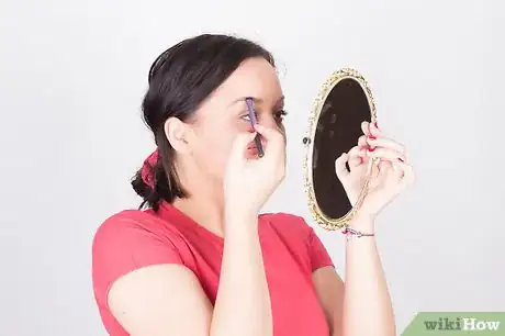 Image titled Cover Vitiligo Patches with Makeup Step 10