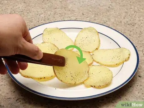 Image titled Make Microwave Potato Chips Step 10