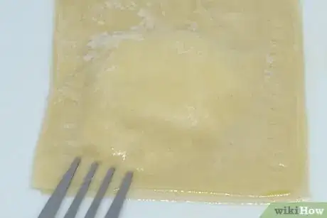 Image titled Make Ravioli with Wonton Wrappers Step 7