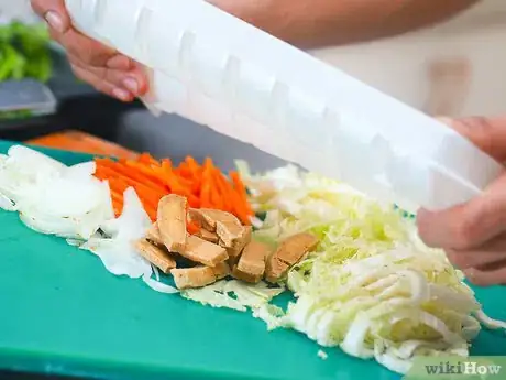 Image titled Freeze Herbs Step 17