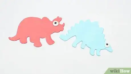 Image titled Store Fondant Decorations Step 1