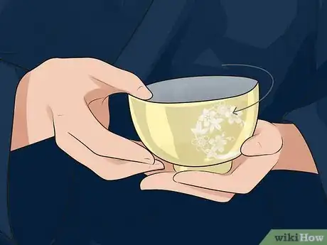 Image titled Hold a Japanese Tea Cup Step 6