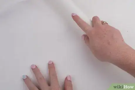 Image titled Glue a Puzzle Step 2