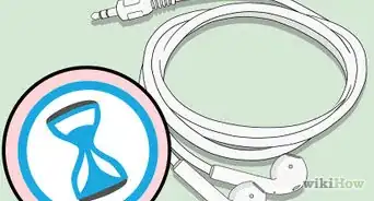 Clean Your iPod Earbuds