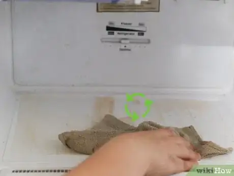 Image titled Prevent Freezer Crystals Step 10
