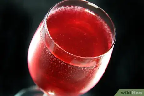 Image titled Make Mimosas With a Twist Step 4