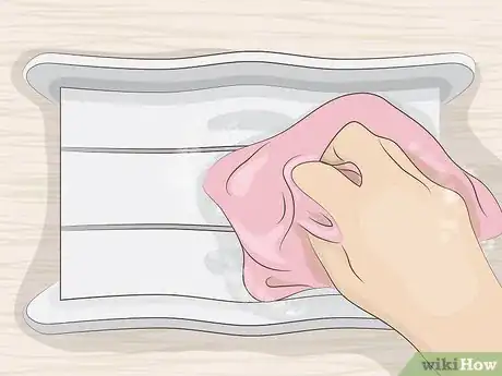 Image titled Decorate a Jewelry Box Step 7