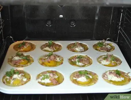 Image titled Make Hash Brown Egg Nests Step 17