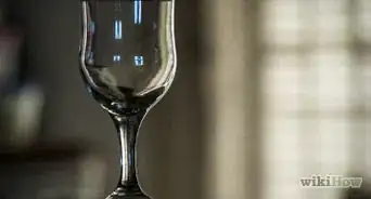 Take Photographs of Glass Objects