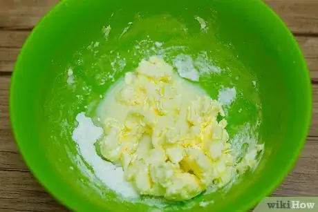 Image titled Make Mint Buttercream Step 15