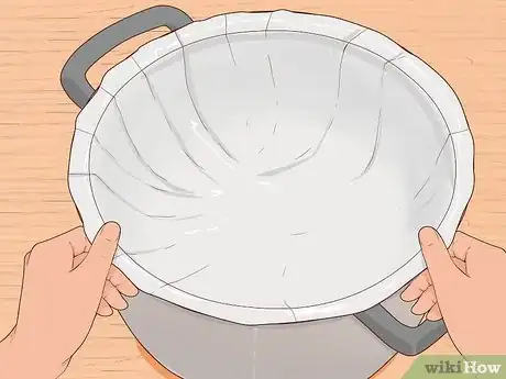 Image titled Reduce Slow Cooker Messes Step 5