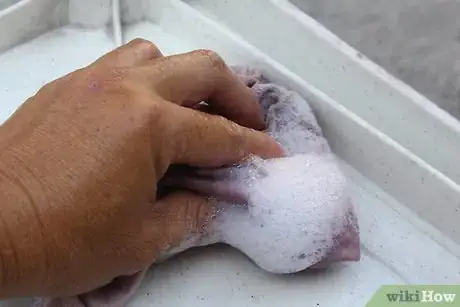 Image titled Paint Patio Furniture Step 19