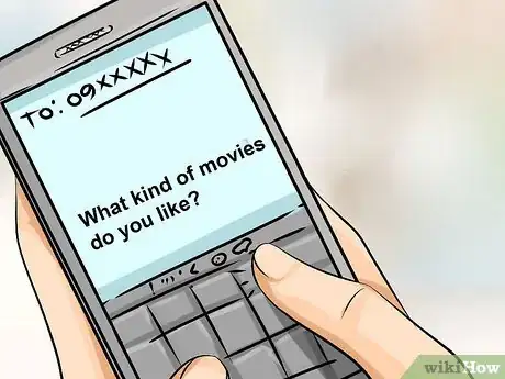 Image titled Start a Text Conversation with a Girl Step 2