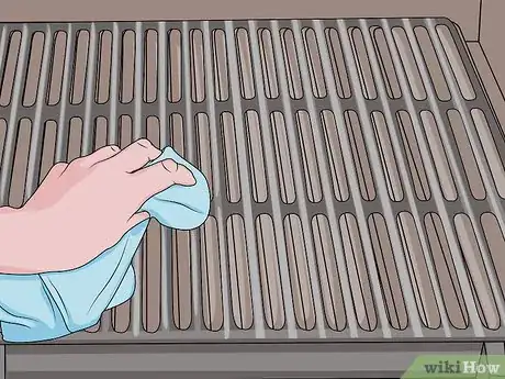 Image titled Clean Porcelain Grill Grates Step 9