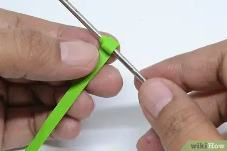 Image titled Make Quilling Earrings Step 5