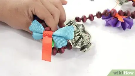 Image titled Make Money Leis Step 10