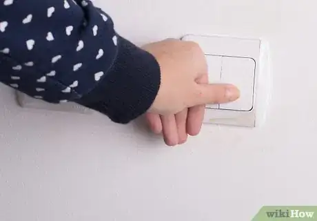 Image titled Sleep on a Chair Step 4