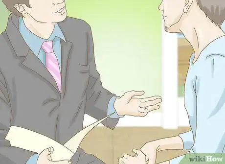 Image titled Meet Ross Lynch Step 11