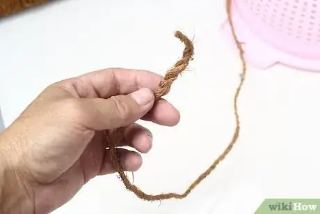 Image titled Make Upcycled Planters Step 2