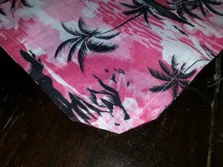 Image titled Bandana main corner trimmed